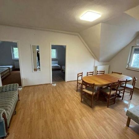 Hajdúszoboszló Gabor Aron Apartment المظهر الخارجي الصورة
