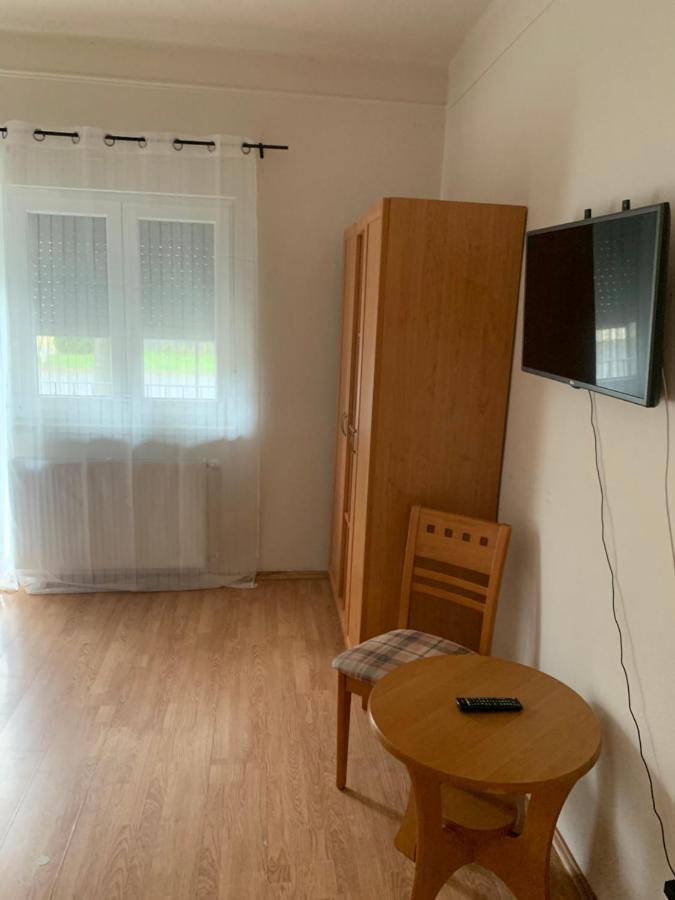 Hajdúszoboszló Gabor Aron Apartment المظهر الخارجي الصورة